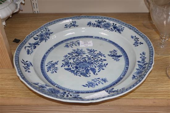 A Chinese blue and white charger, Qianlong period Diameter 37cm